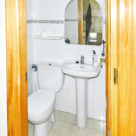 Apartment Bright And Modern House In Central With Large, Shared Pool, 5min F... Torrevieja