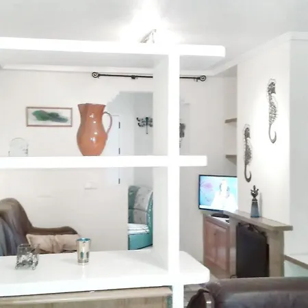 Bright And Modern House In Central With Large, Shared Pool, 5min F... * Torrevieja
